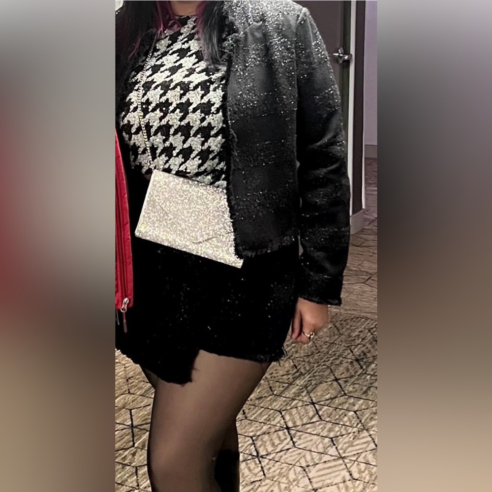 NWT House of Harlow 1960 szL Elegant Black/Metallic Tweed  Jacket/Skort Set…